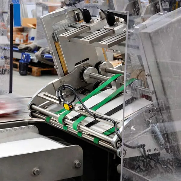 Máquina estuchadora automática ICE