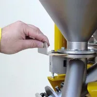 Alimentador gravimétrico continuo y control de extrusión – COMPO